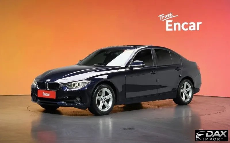 BMW 3-Series 320i