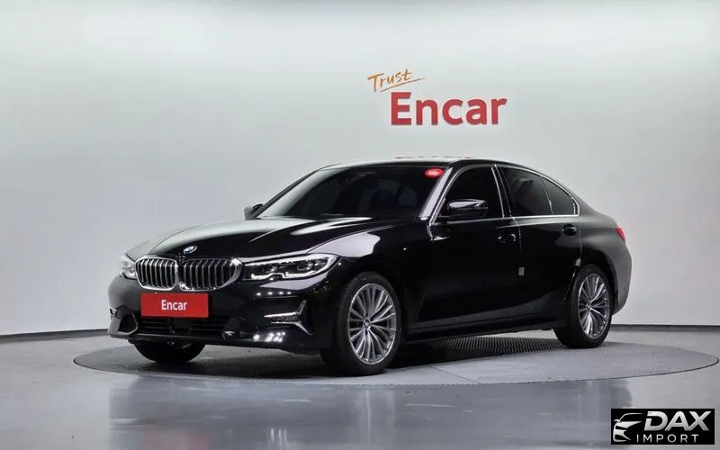 BMW 3-Series 320i Luxury