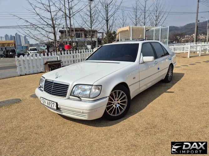 Mercedes-Benz S-Class S500