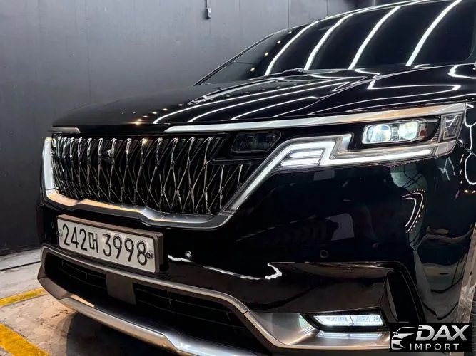 Kia Canival 9-Seater Signature