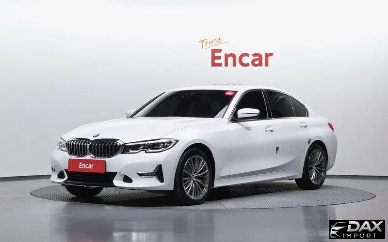 BMW 3-Series 320i Luxury