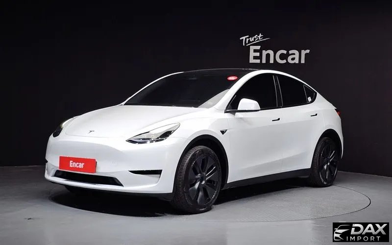 Tesla Model Y RWD