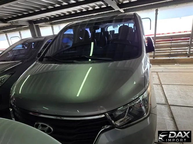 Hyundai Starex Wagon 12-Seater