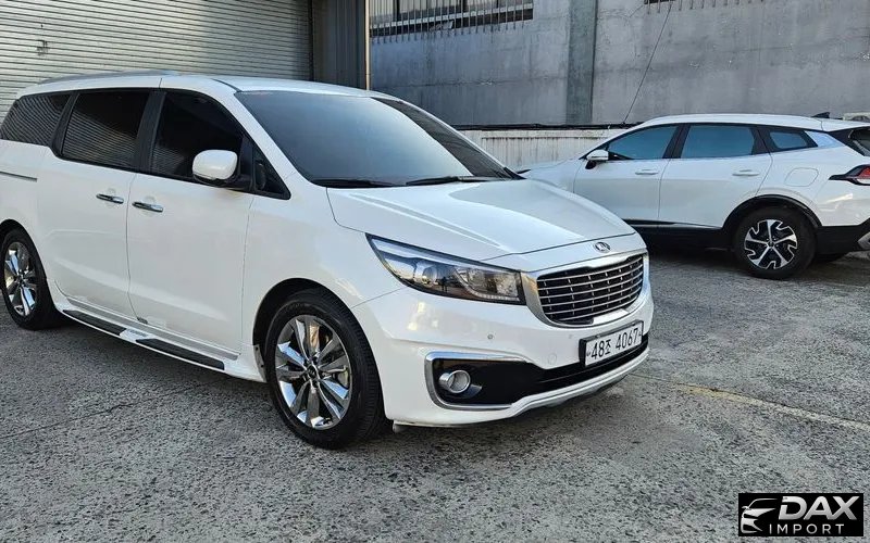 Kia Canival 9-seater Prestige