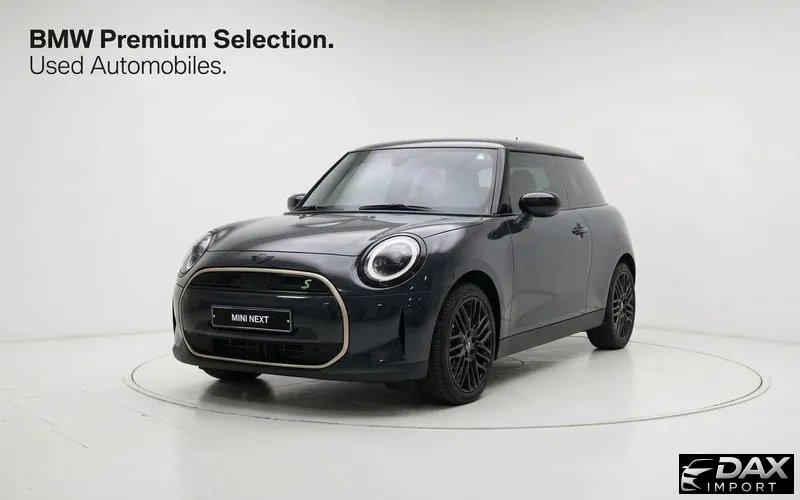 Mini Cooper SE Favoured