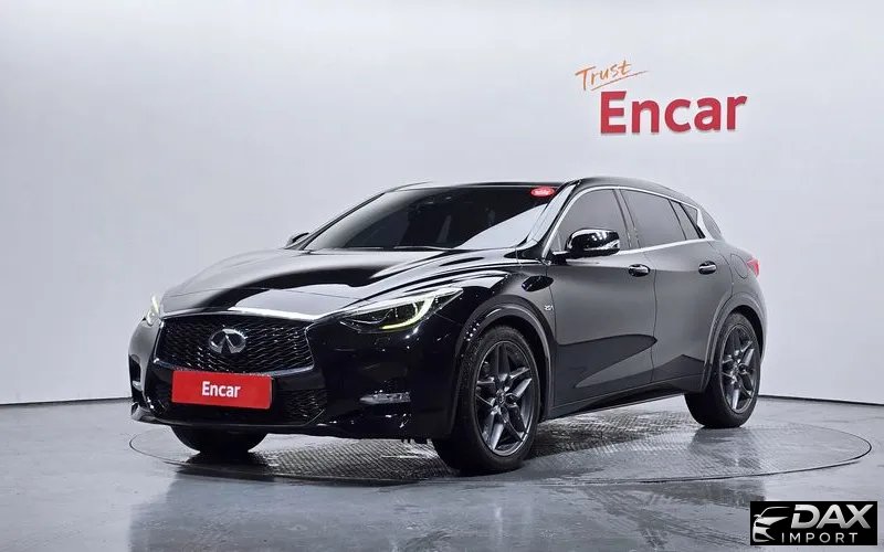 Infiniti Q30 2.0 Exclusive