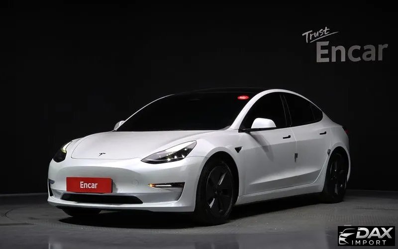Tesla Model 3 Long Range AWD