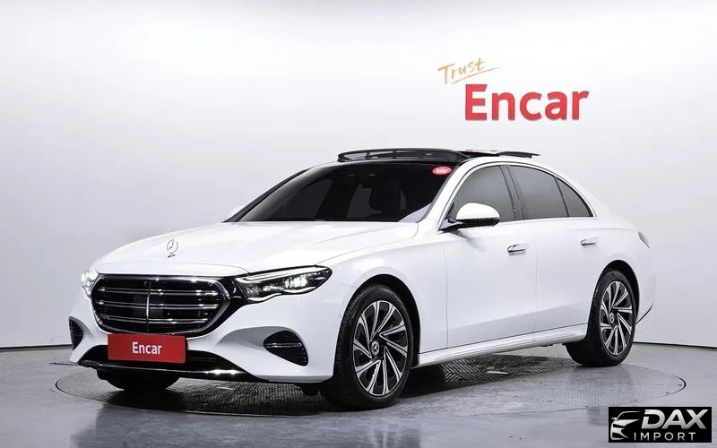 Mercedes-Benz E-Class E300 4MATIC Exclusive