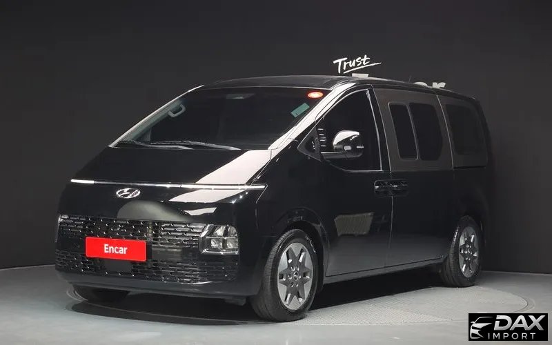 Hyundai Staria Tourer 11-Seater