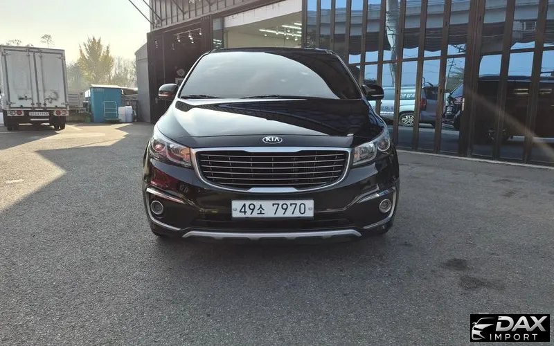 Kia Canival 9-seater Prestige