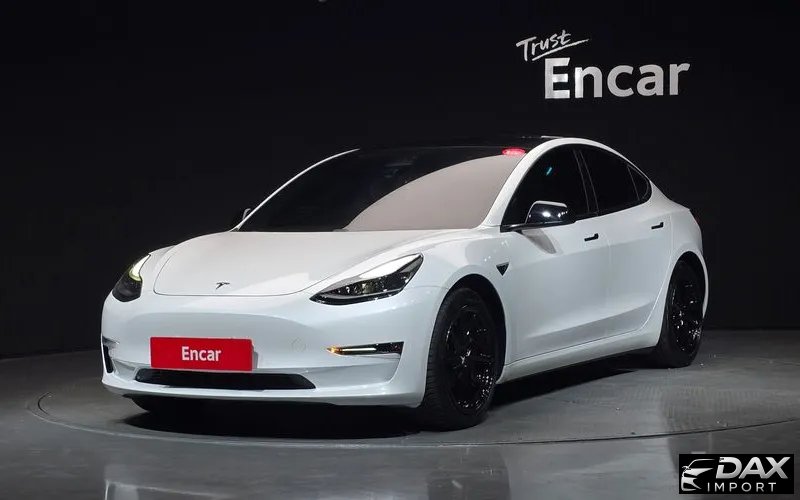 Tesla Model 3 Long Range AWD