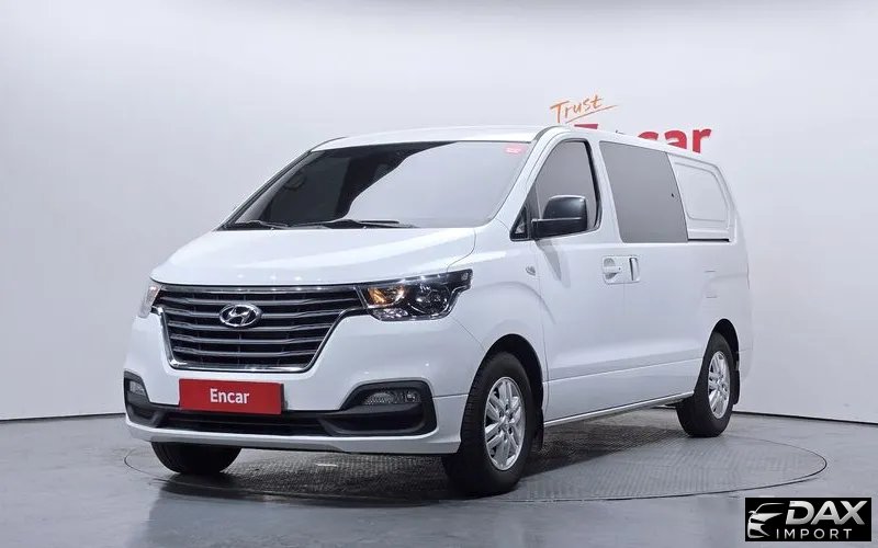 Hyundai Starex Van 5-Seater