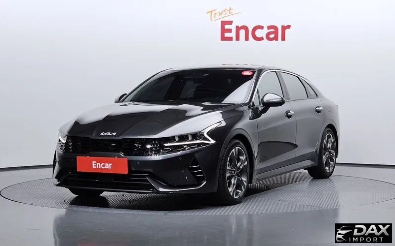 Kia K5 Signature