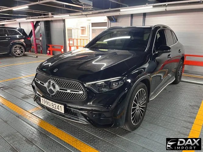 Mercedes-Benz GLC-Class GLC300 4MATIC AMG Line