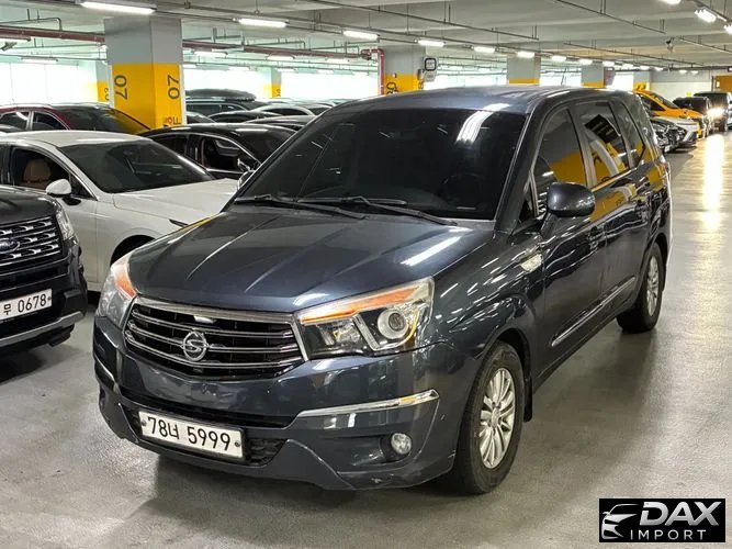 KG_Mobility_Ssangyong KORANDO 4WD LT 11-seater