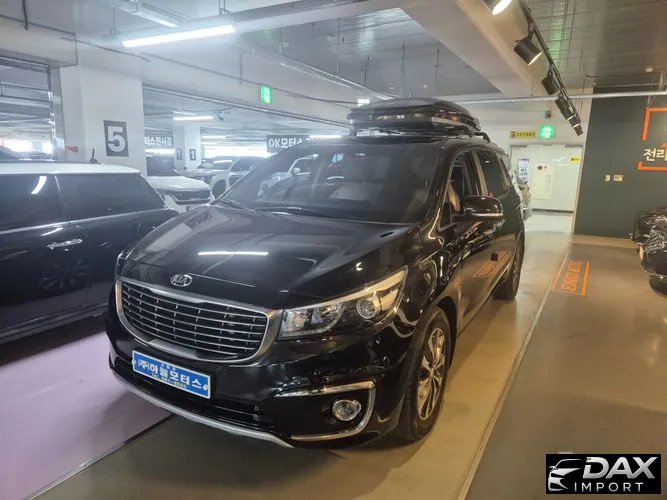 Kia Canival 9-seater Luxury