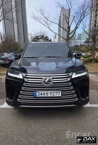 Lexus LX 700h Luxury