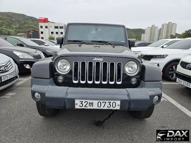 Jeep Wrangler 3.6 Sahara 4Door