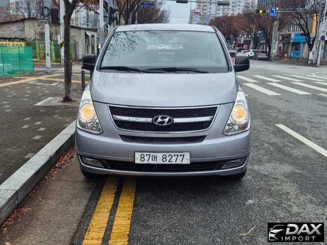 Hyundai Starex 5-Seater VAN