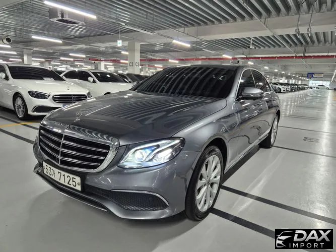 Mercedes-Benz E-Class E300 4MATIC Exclusive