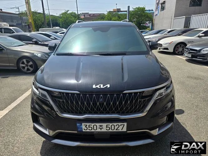 Kia Canival 9-Seater Signature