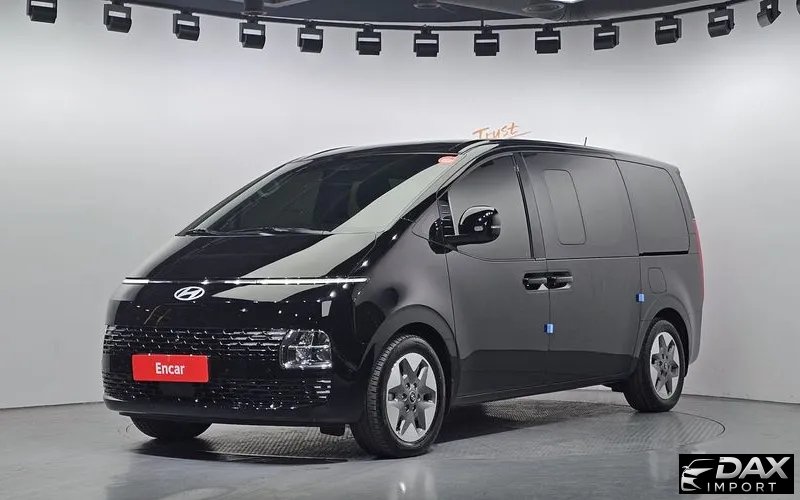 Hyundai Staria Tourer 11-Seater