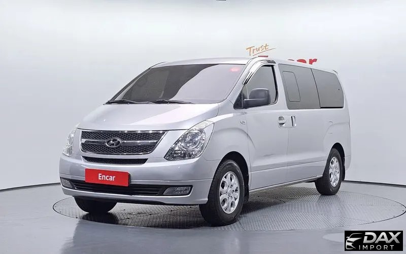 Hyundai Starex 12-Seater LPi Wagon