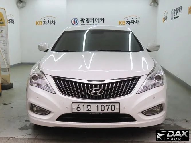 Hyundai Grandeur HG240 Modern