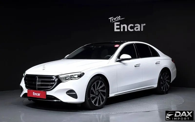 Mercedes-Benz E-Class E300 4MATIC Exclusive