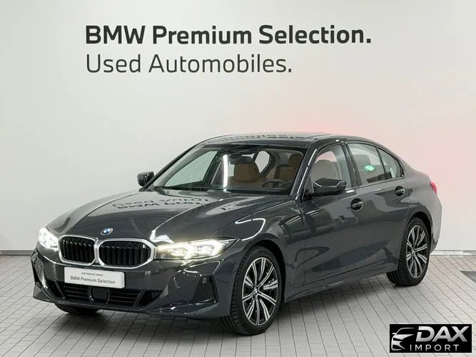 BMW 3-Series 320i
