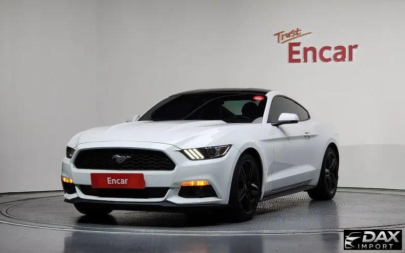 Ford Mustang Coupe
