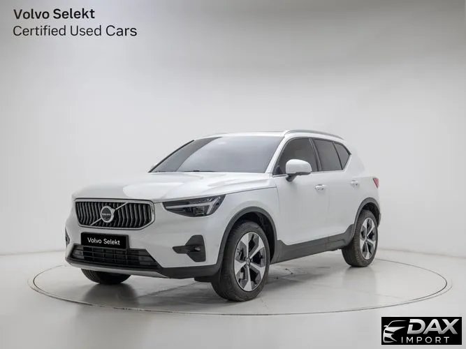 Volvo XC40 B4 Ultra Bright