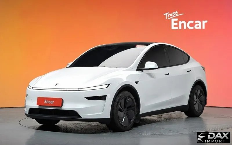 Tesla Model Y RWD