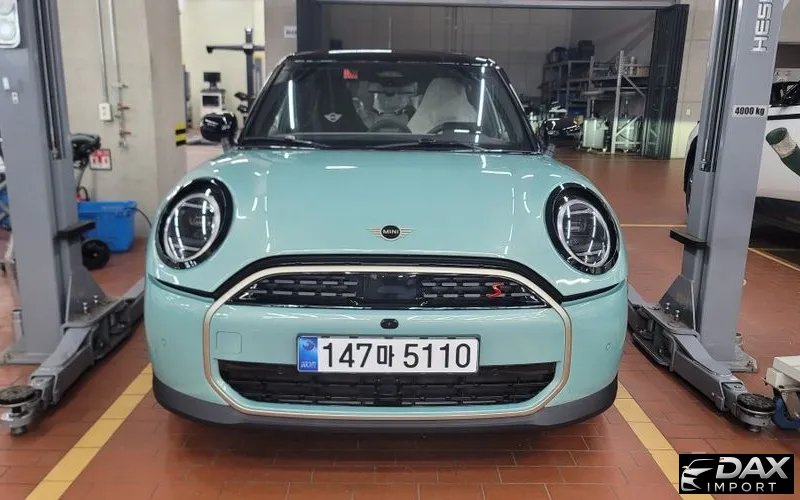 Mini Cooper 5 Door Favoured