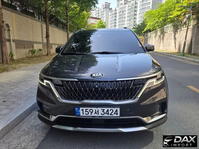 Kia Canival 9-Seater Signature