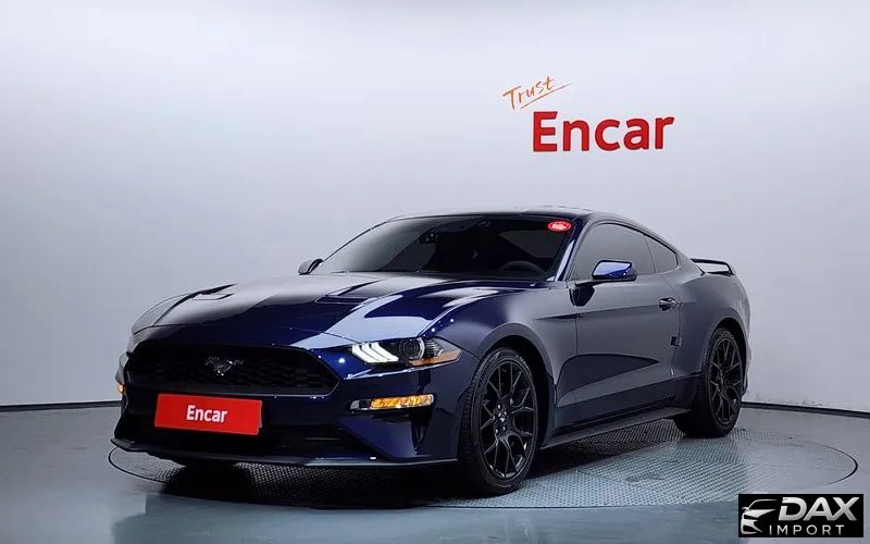 Ford Mustang Coupe