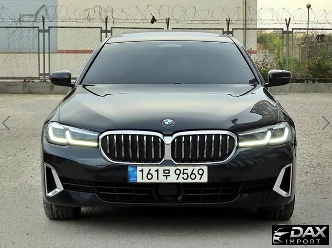 BMW 5-Series 523d xDrive Luxury