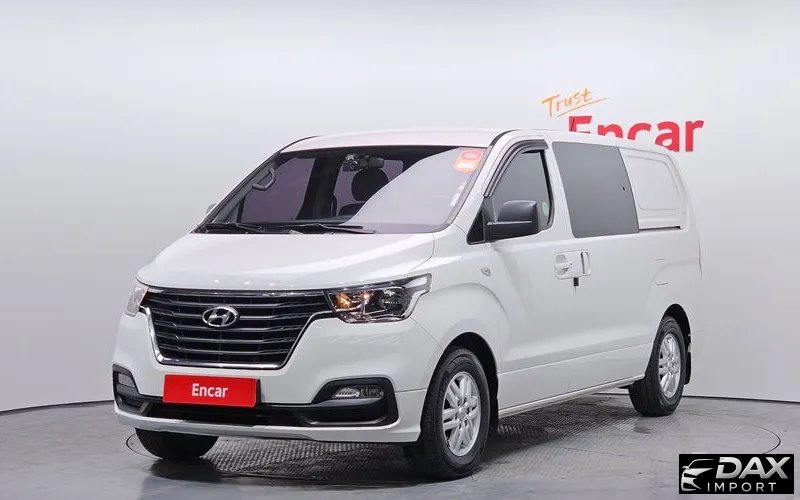 Hyundai Starex Van 5-Seater