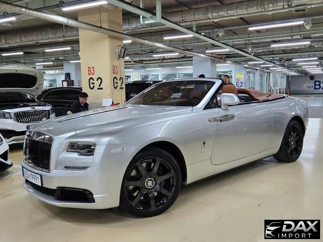 Rolls-Royce Dawn 6.6 V12