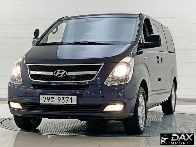 Hyundai Starex 4WD 12-Seater Wagon