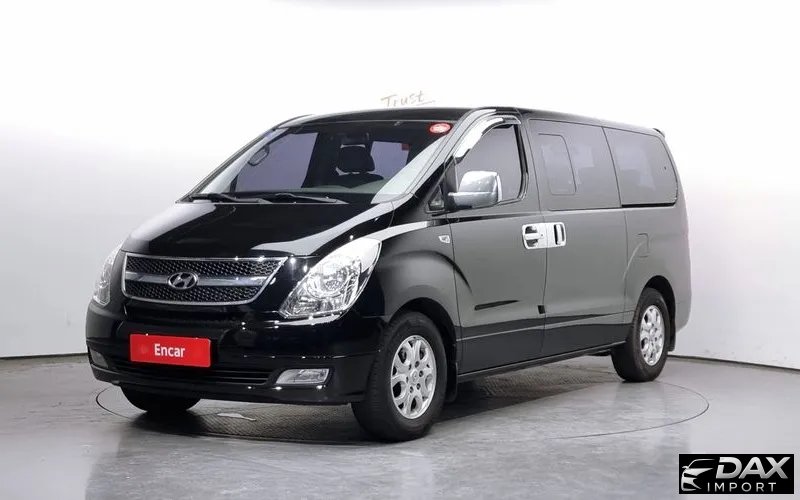 Hyundai Starex 11-Seater Wagon