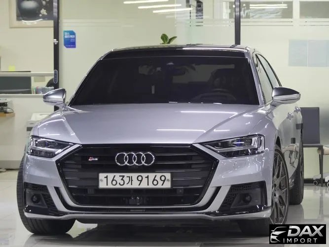 Audi S8 4.0 TFSI Quattro LWB