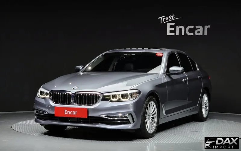 BMW 5-Series 520i Luxury