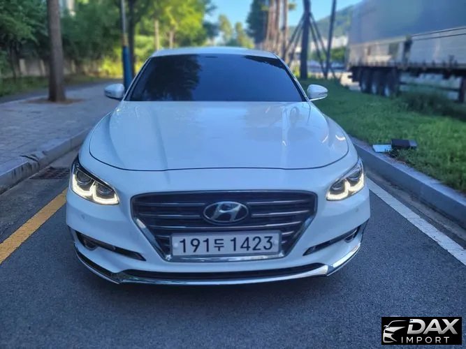 Hyundai Grandeur 3.0 LPi Modern (Rental Car)