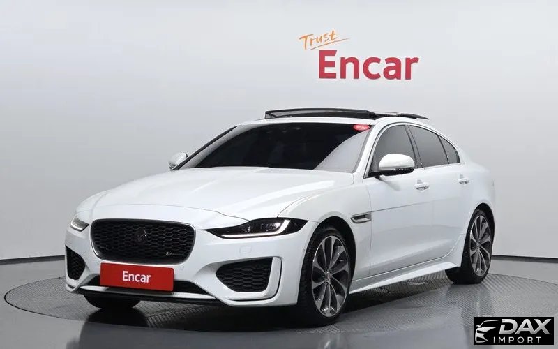 Jaguar XE P300 R-Dynamic HSE AWD