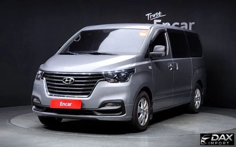 Hyundai Starex Wagon 12-Seater