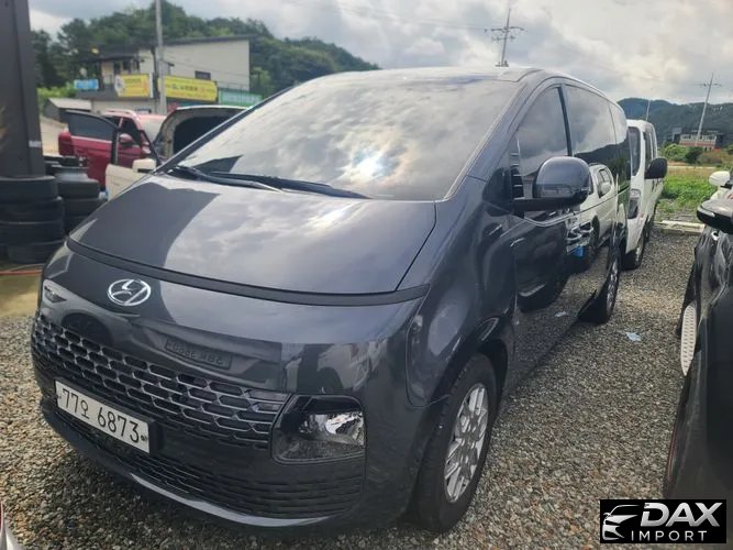 Hyundai Staria Tourer 11-Seater