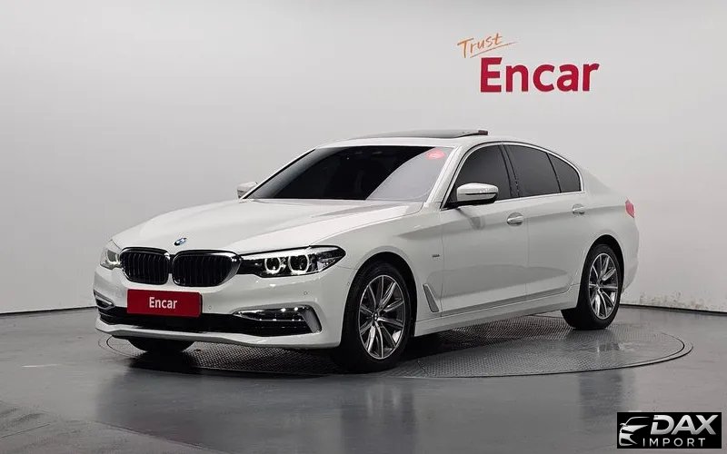 BMW 5-Series 520i Luxury