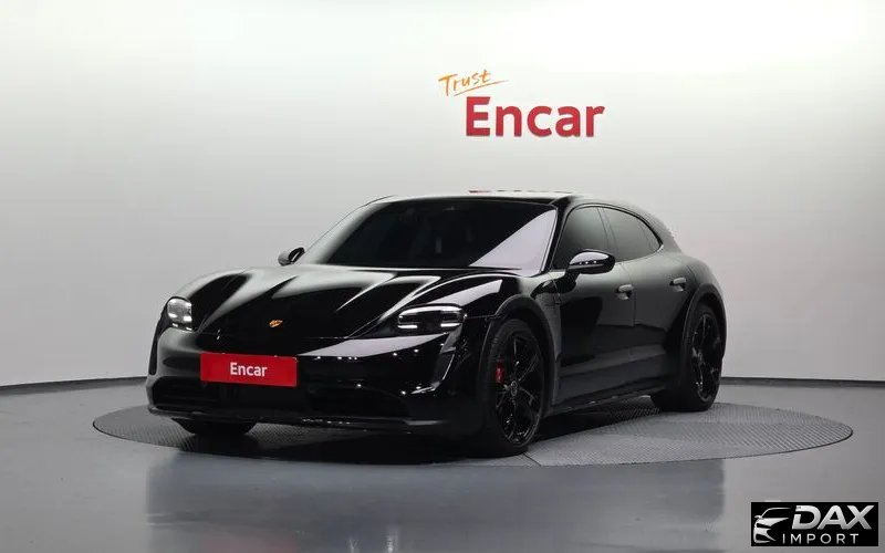 Porsche Taycan 4S Cross Turismo