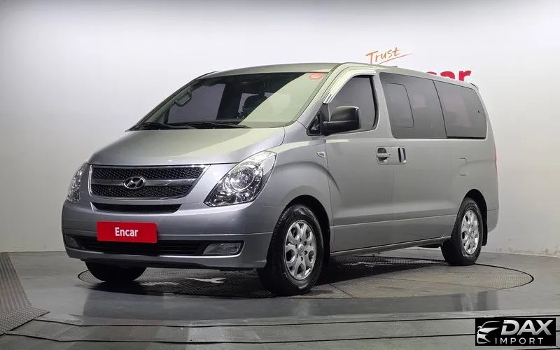 Hyundai Starex 12-Seater Wagon